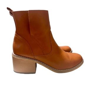 Faux Leather Ankle Boot, Mossimo Supply Co. Size 7